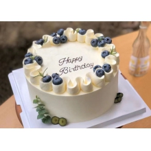 简约蓝莓奶油蛋糕